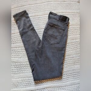 American Eagle Women's Jeans Highest Rise Leggings Size 4 Long!